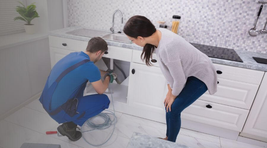 Local tankless water heater installation in Keithville, LA